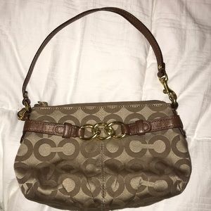 Coach Wristlet Classic